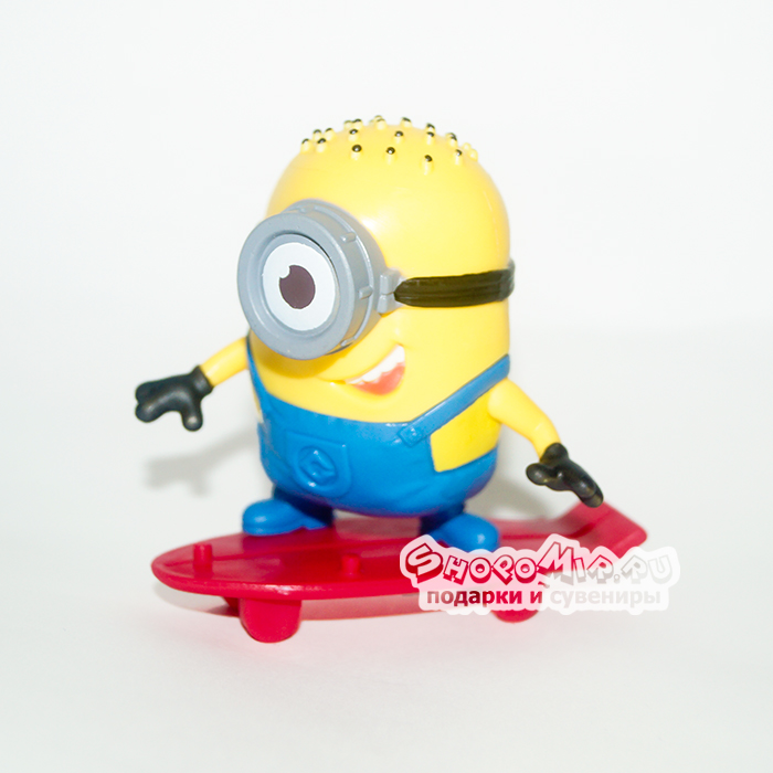Фигурка Миньон на скейте